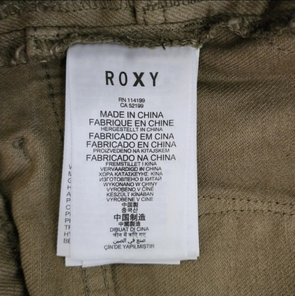 Roxy Embroidered Denim Cut Off Shorts Tan Size 26